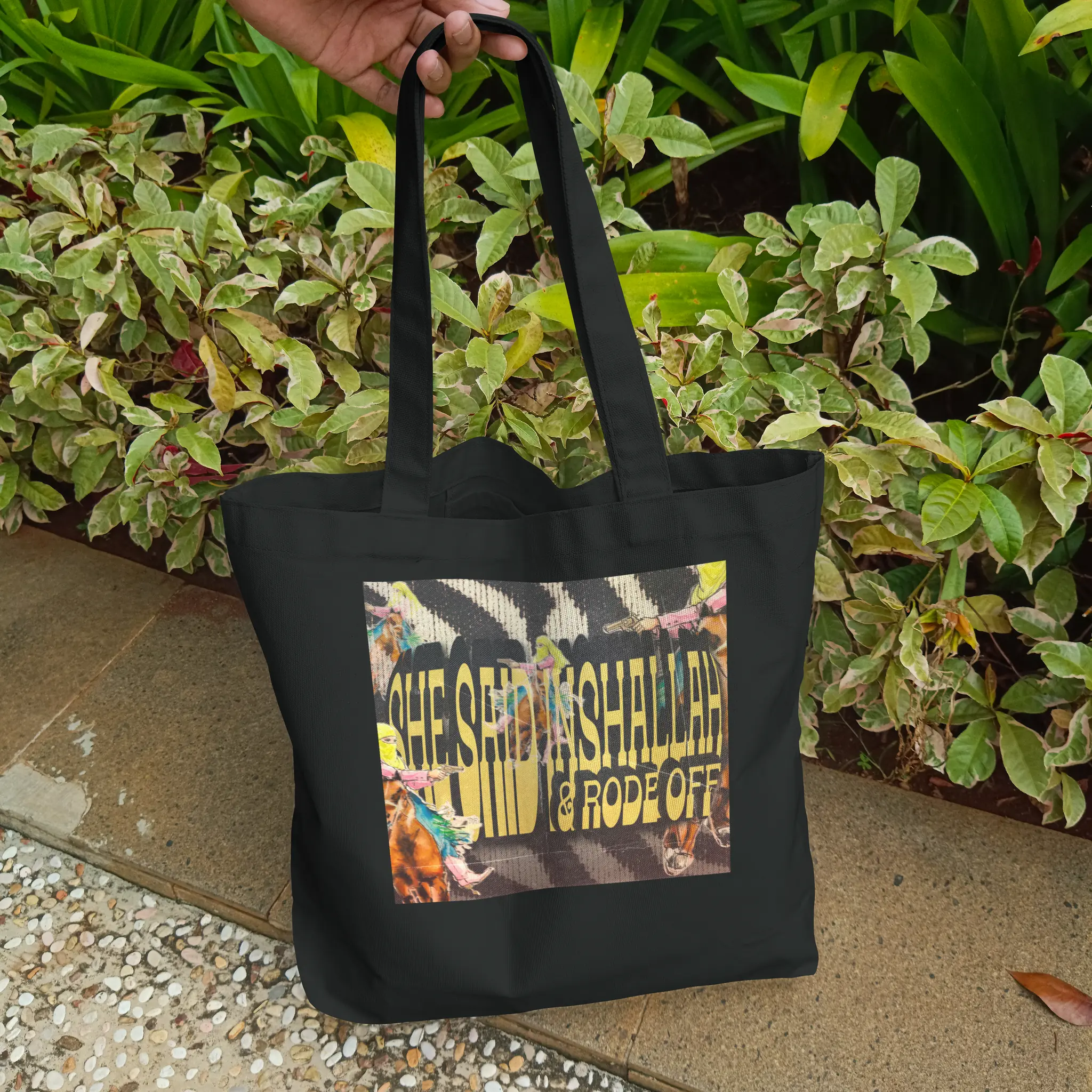 RODE · Tote Bag